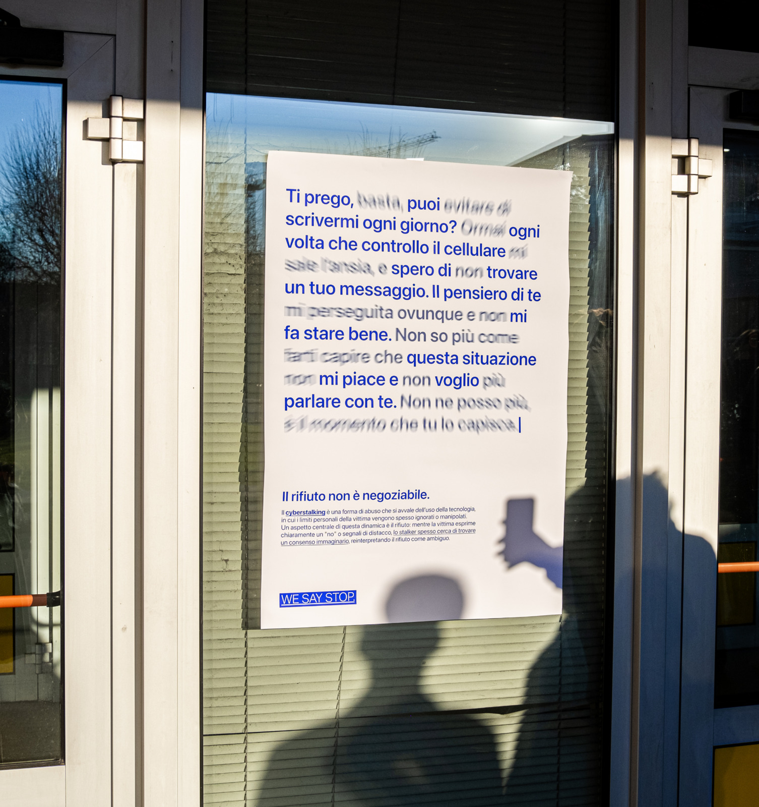 Manifesto nel contesto universitario